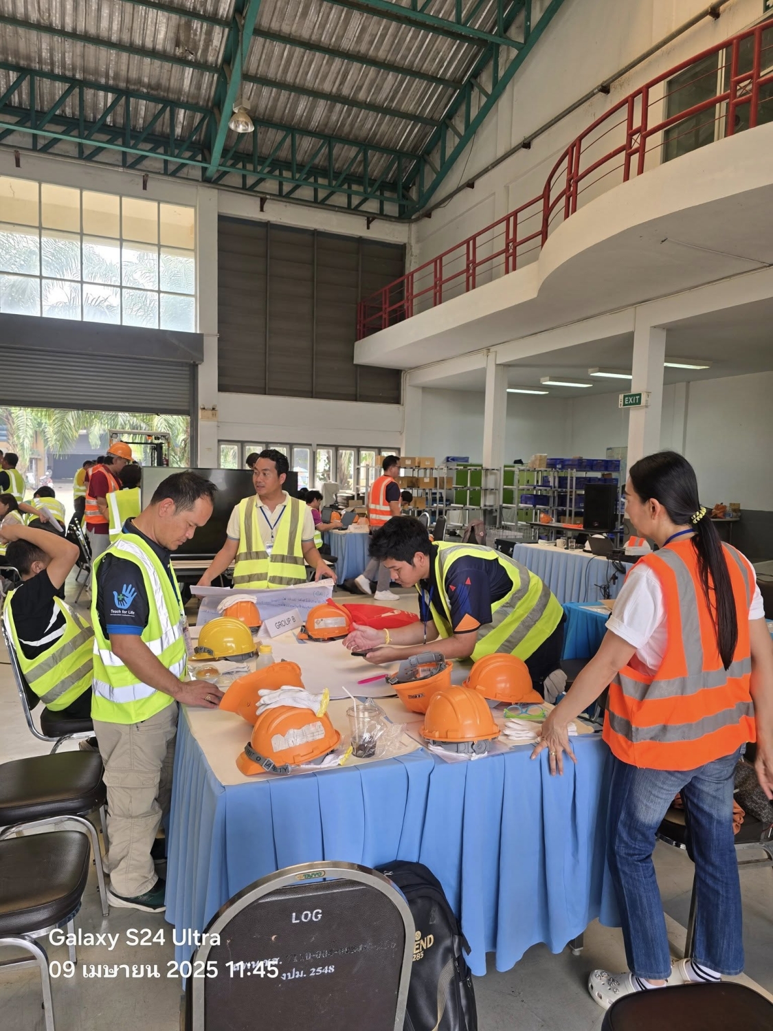 pwDZLRLE13kLE0d08366.jpg - CEO SAB GLOBAL GROUP ผ่านการอบรมการเป็นวิทยากรครูฝึกด้านเทคนิคการขับรถโพลค์ลิฟท์ เรียบร้อยครับ | https://sab-globalgroup.com